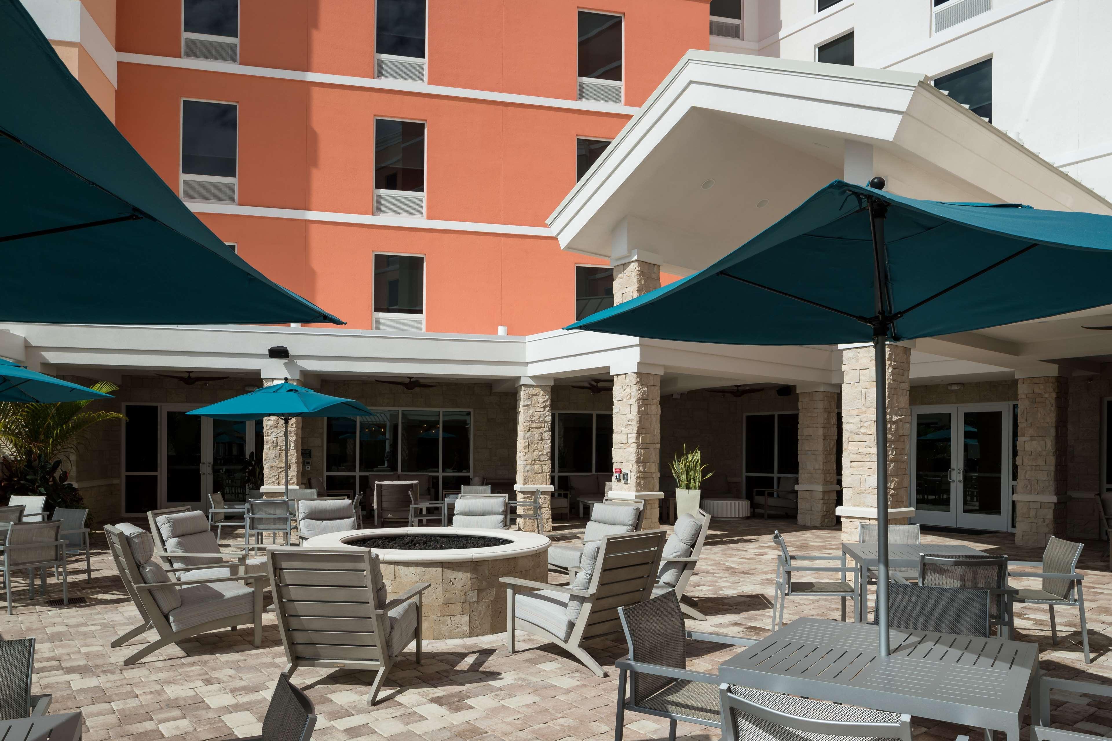 Hampton Inn & Suites Cape Canaveral Cruise Port, Fl Экстерьер фото